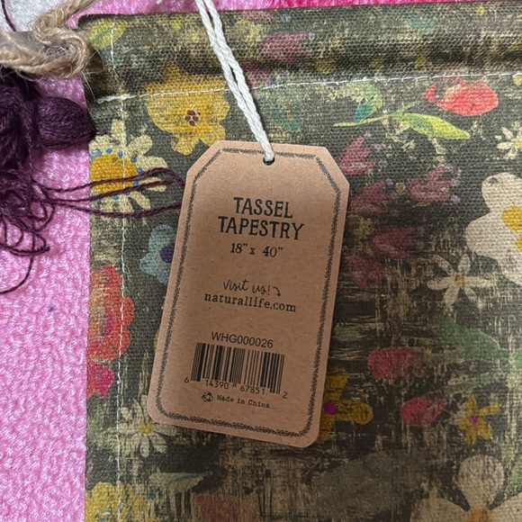 natural life tapestry - Picture 2 of 2